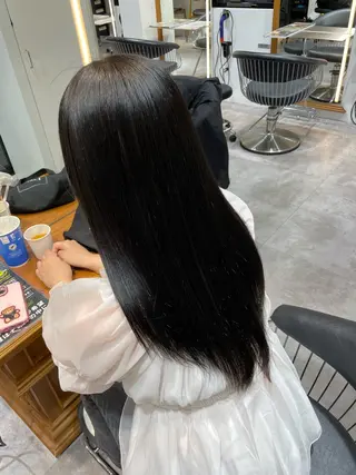 ロング Lond re Maison所属・骨格補正カット／艶 カラー🌸さくら🌸のヘアスタイル