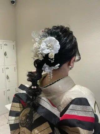 セミロング ヘアアレンジ レイヤー/ハイトーン 🫧‪Erikaのヘアスタイル