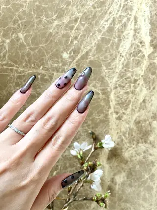 ネイル ｉｎｇ .のネイルデザイン