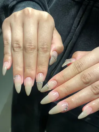 ネイル Lino U nanakaのネイルデザイン