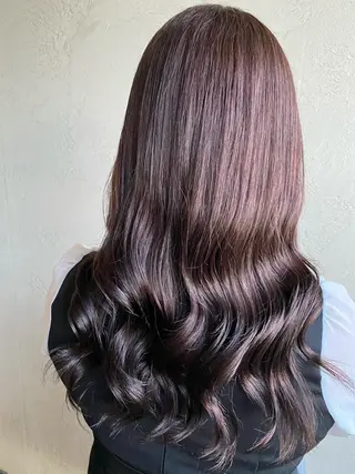 ロング ami🍑艶カラー/ 髪質改善/透明感のヘアスタイル