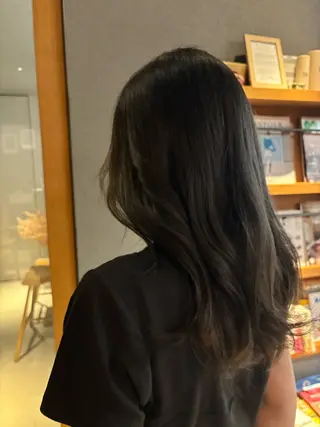 ロング カラー duft. Natsuneのヘアスタイル