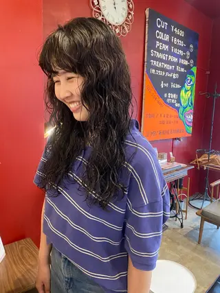 セミロング パーマ 小日向 沙織のヘアスタイル