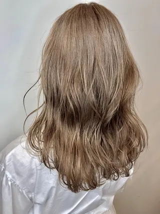 ミディアム 美髪改善×シールエク ステ/ヨシモトカンジのヘアスタイル