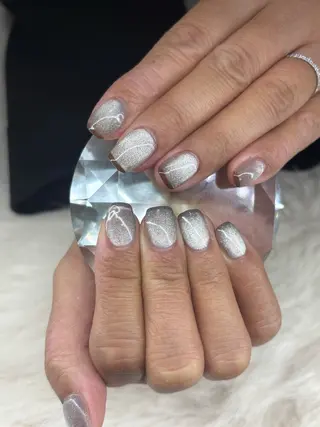 ネイル 高木 みどりのネイルデザイン