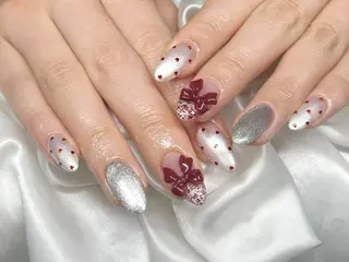 ネイル y. kananのネイルデザイン