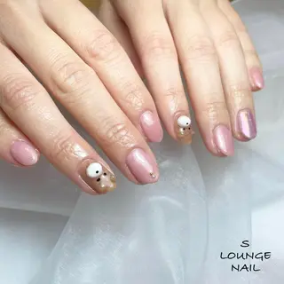 ネイル S LOUNGE NAIL所属・パーツたくさん🍓 SUMIのネイルデザイン
