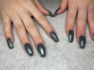 ネイル UnFLAIR KASUMIのネイルデザイン