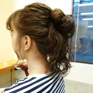 ロング カラー パーマ ヘアアレンジ 🌐サトウ リョウ🌐のヘアスタイル