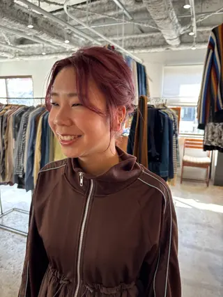 ミディアム Hayashi Shioriのヘアスタイル