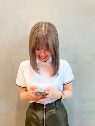 ミディアム カラー 山根 桜のヘアスタイル