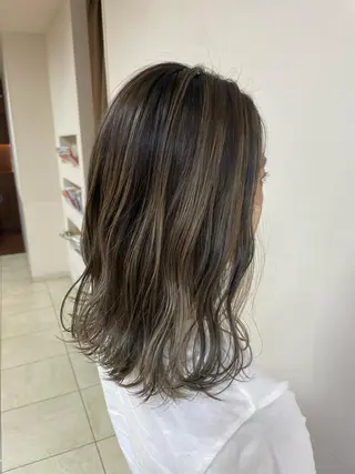 セミロング カラー ヘアアレンジ 【Sweep】おじま のぞみのヘアスタイル