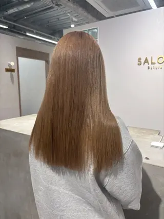 ロング 吉澤 愛心のヘアスタイル