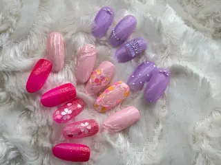 ネイル ベロバ クリスティーナのネイルデザイン