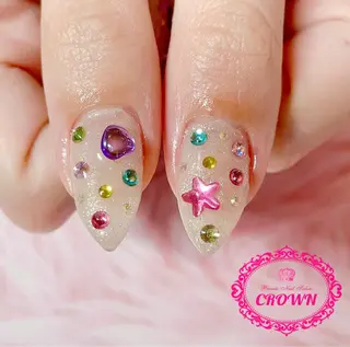 ネイル CROWN プライベートサロンのネイルデザイン