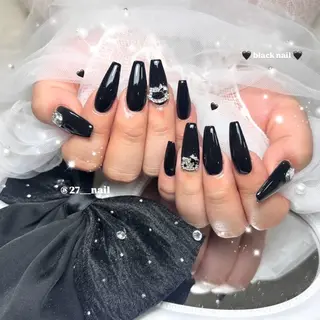 ネイル ALPHA. リリカのネイルデザイン