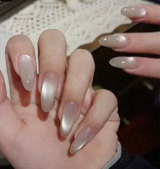 ミディアム ドラ Nailsのネイルデザイン