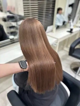 ロング ️🫧 AINE 🫧ハイトーンカラーのヘアスタイル