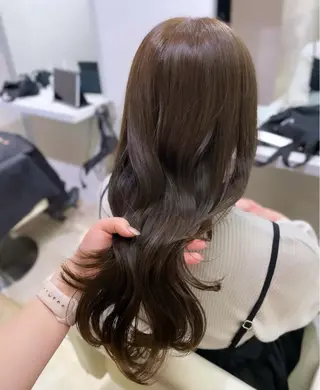 ロング Euphoria 新宿店所属・大人girly ベージュ/ふたば🌱のヘアスタイル