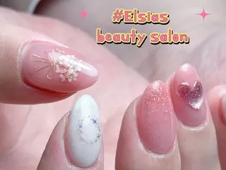ネイル 🌸Elsias momokoのネイルデザイン