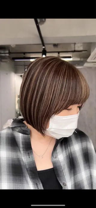 ミディアム BONIA by HEADLIGHT 大阪梅田店【ボニア バイ ヘッドライト】所属・綾/似合わせcut うめだの隠れ家サロンのヘアスタイル