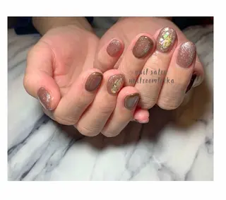 ネイル ﾈｲﾙﾙｰﾑﾘｯｶ 𝐦𝐚𝐲𝐮のネイルデザイン