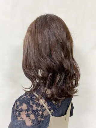 ミディアム カラー 髪質改善【縮毛矯正】 美髪ボブを量産する人のヘアスタイル