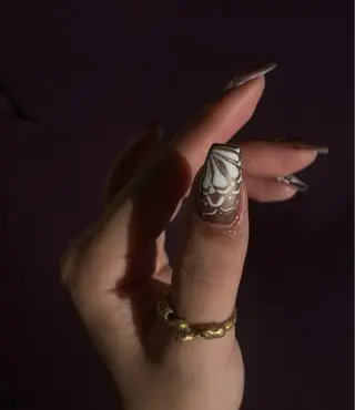 ネイル 土川 芽依奈のネイルデザイン