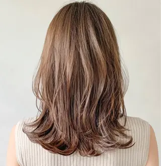 ミディアム Terrace AVEDA ららぽーとEXPOCITY店所属・🍊大念寺 咲葵🍊のヘアスタイル