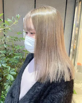 ミディアム bloom所属・bloom yumaのヘアスタイル