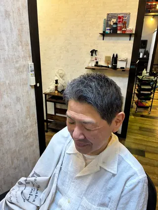 ショート 髪ing 武蔵関店所属・西原 健のヘアスタイル