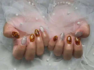 ネイル Nherb所属・佐藤 友里絵のネイルデザイン