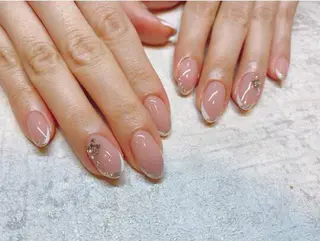 ネイル Mon trésor所属・Montrésor 名古屋ネイルサロンのネイルデザイン