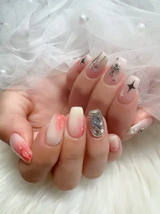 ネイル ＆ME アンドミーのネイルデザイン