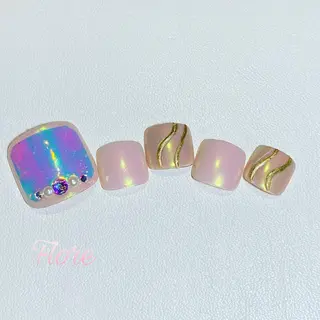 ネイル Flore (フロール)の眉毛・アイブロウイメージ