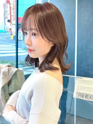 セミロング カラー パーマ 【公式】amble luxe池袋東口🩷のヘアスタイル