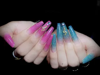 ロング Rola kira 麗のネイルデザイン