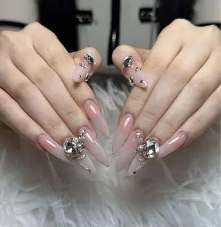 ネイル Julli NailStudioのネイルデザイン