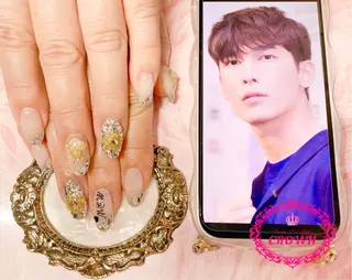 ネイル CROWN プライベートサロンのネイルデザイン