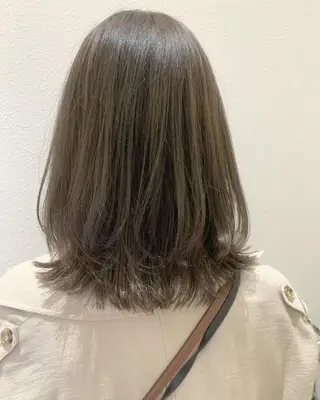 ミディアム カラー hub hair レイヤー/透明感のヘアスタイル