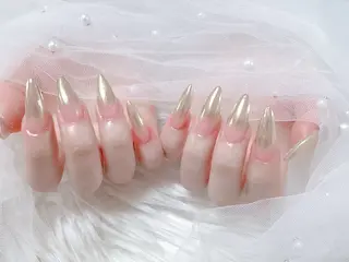 ネイル &ME Momoのネイルデザイン