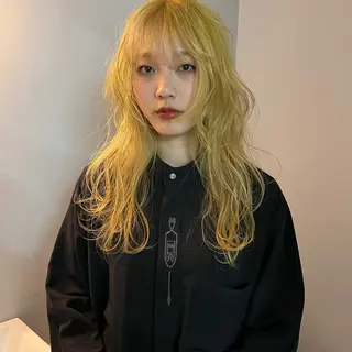 セミロング 舟橋耀/ブリーチカラ ー/レイヤーカットのヘアスタイル