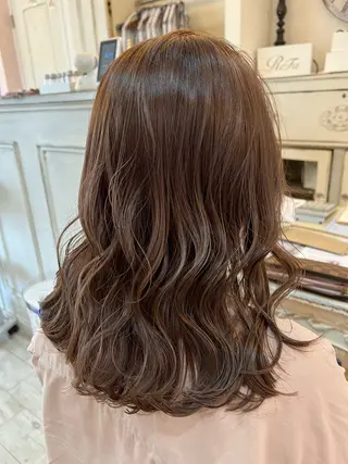 セミロング カラー a keikaのヘアスタイル