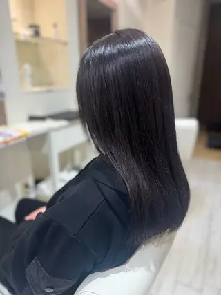 ミディアム NICCOLO室見 Erinaのヘアスタイル