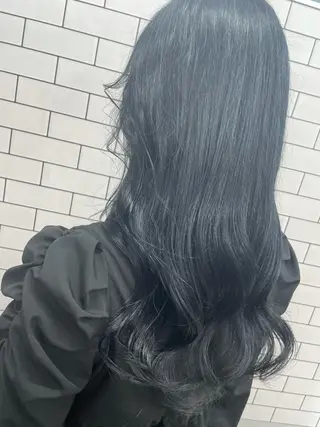 セミロング カラー リルフェアリー 磐田店のヘアスタイル