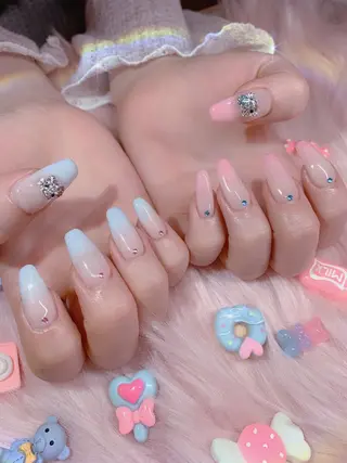 ネイル シェアサロンLei.g(レイジー)所属・3Dアートネイル💗 都築レナのネイルデザイン