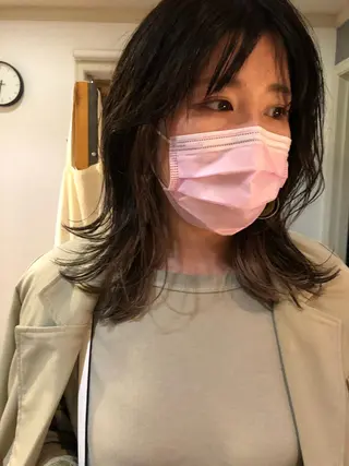 セミロング カラー NOUN所属・eri kinjoのヘアスタイル