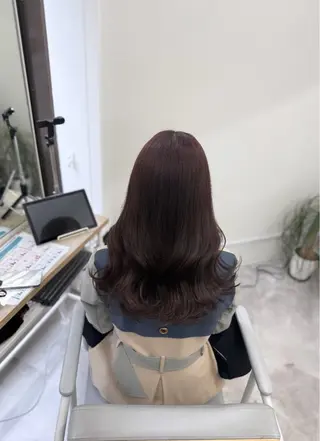 ロング 水尻 佑奈のヘアスタイル