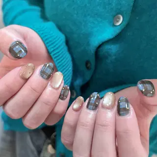 ネイル mimi 高石桃朱のネイルデザイン