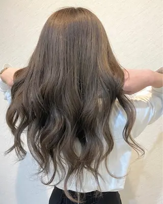 カラー Grace所属・UEYAMA KANNOのヘアスタイル